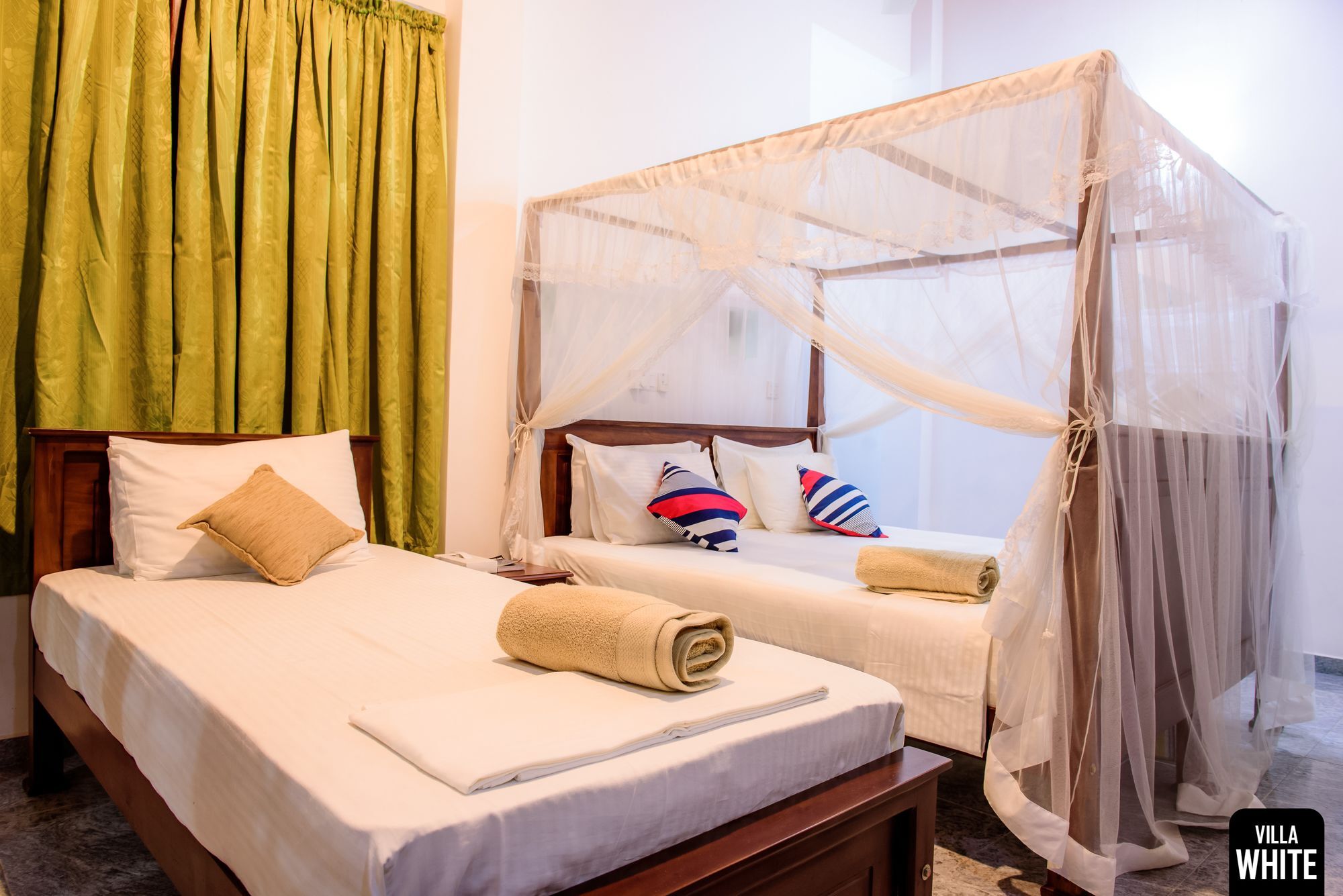Villa White Hikkaduwa Buitenkant foto
