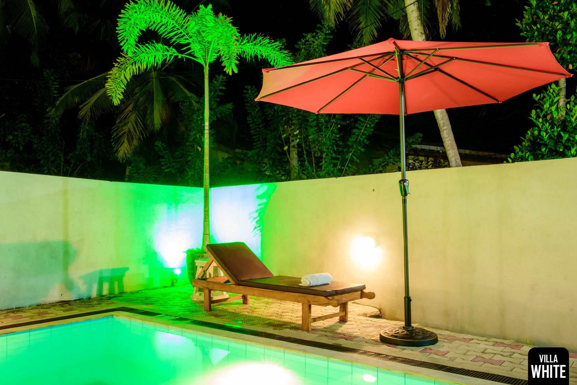 Villa White Hikkaduwa Buitenkant foto
