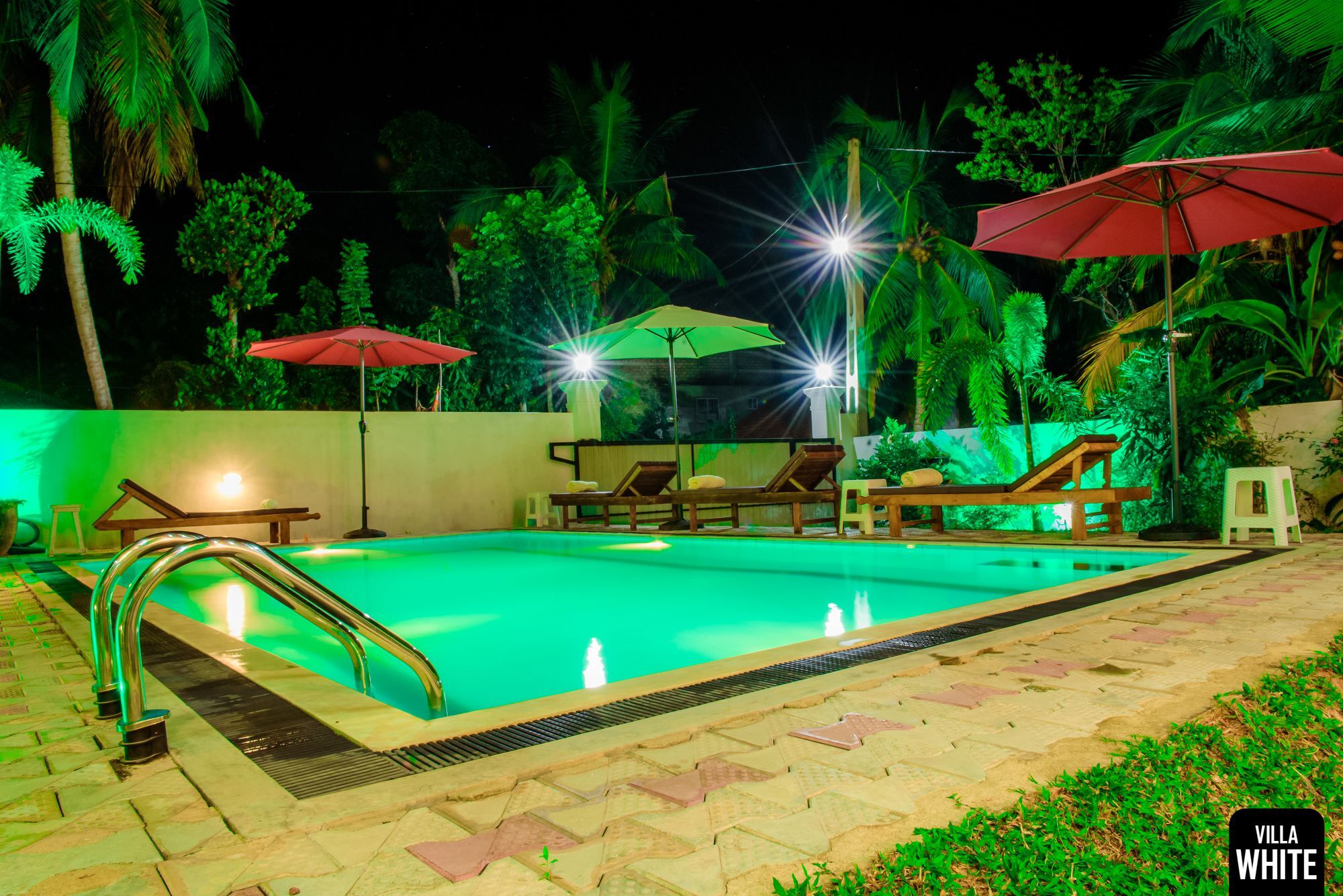 Villa White Hikkaduwa Buitenkant foto