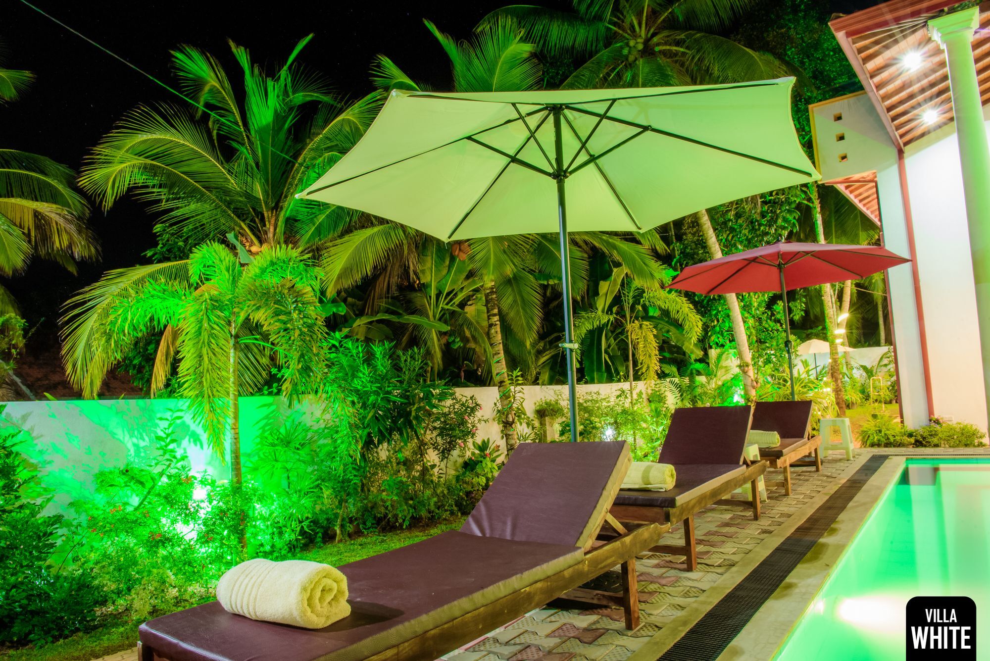 Villa White Hikkaduwa Buitenkant foto